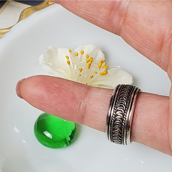 NEW .925 Sterling Silver Concentration Ring - Picture 7 of 8